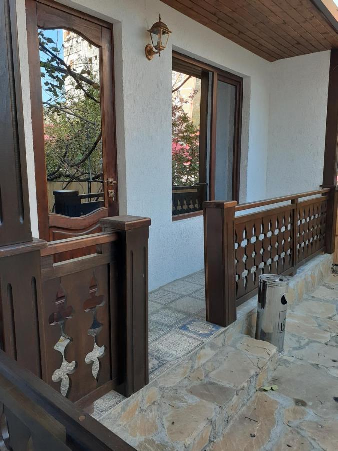Apartment Borjomi, Erekle Street, 21A Dış mekan fotoğraf